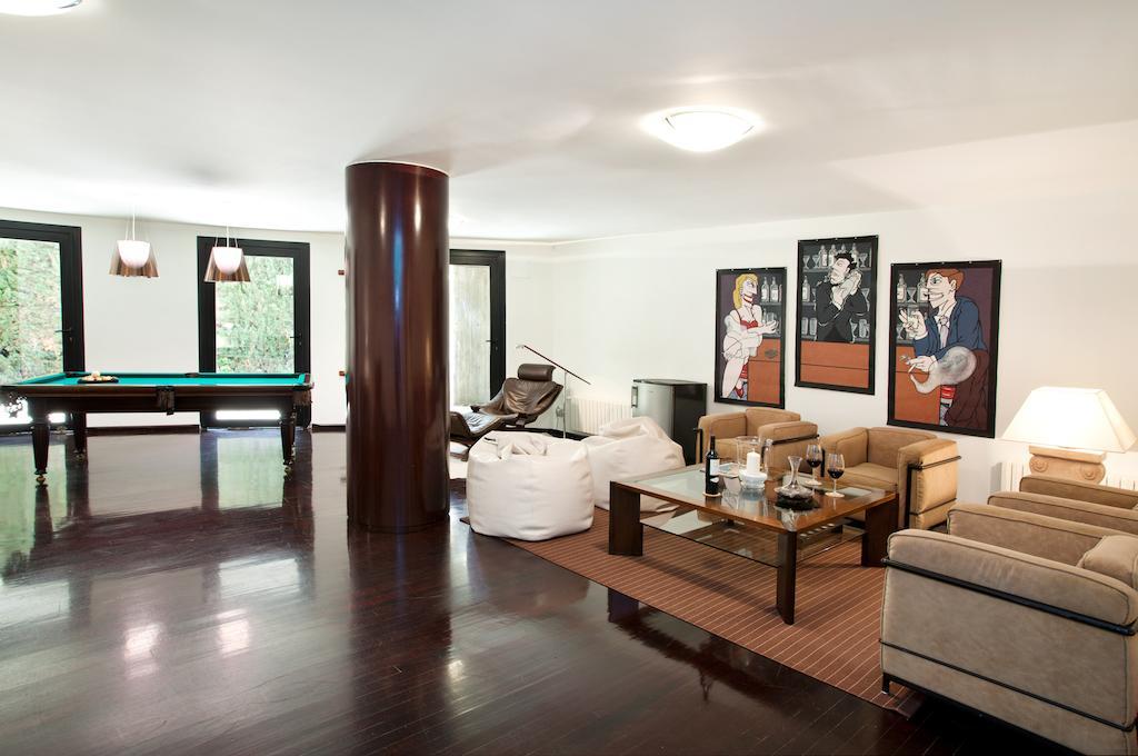 Villa Rock Sant Just Desvern Zewnętrze zdjęcie